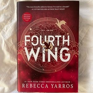 Fourth Wing by Rebecca Yarros Special Holiday Edition with Black Sprayed Edges